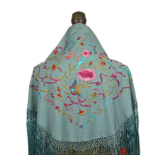 MANTON NIÑA AZUL JABONOSO BORDADO ANTIQUE